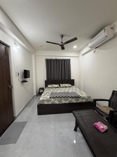 Kondapur Apartment | RS Rooftop
