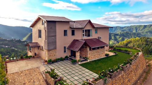 Kaul Villa | SaffronStays Ridgeview Manor