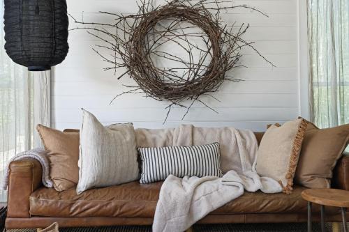 Glenlyon Apartment | Sage