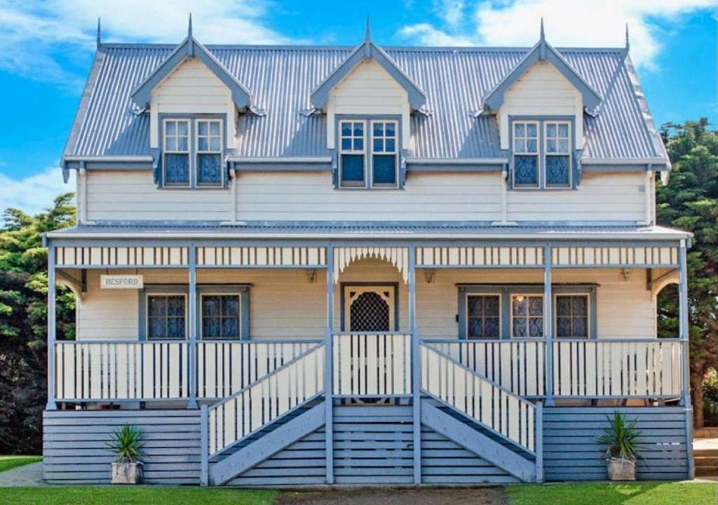 Port Fairy Apartment | Sails - elegant, spacious beach villa