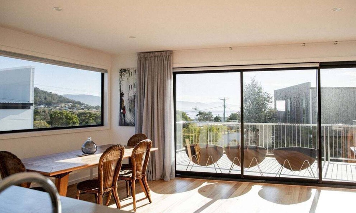Bicheno House | SALT Number 2 | Rear Unit