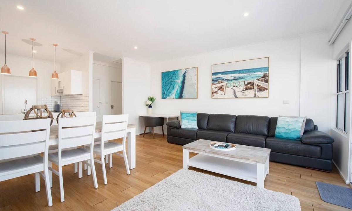 Newcastle East Apartment | Sandy Shores A Spacious Newcastle Beach Escape