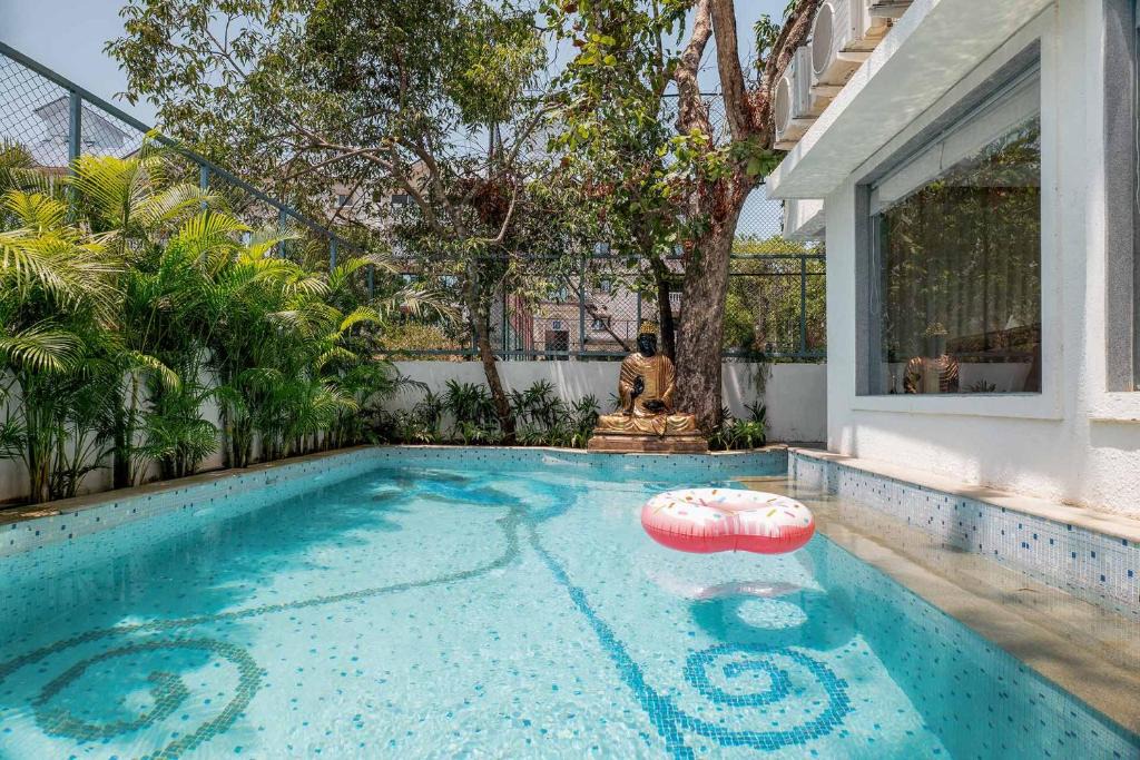 Marna Villa | Sapphire Sands by StayVista with Pvt Pool, 4 Jacuzzi at Siolim, Goa
