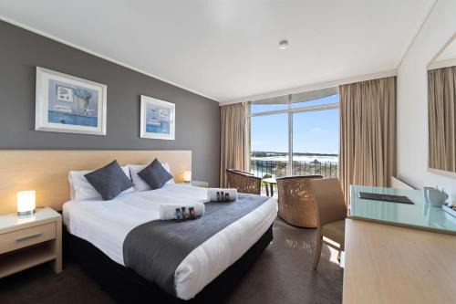 Scamander Hotel | Scamander Beach Resort