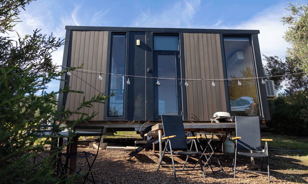 McLaren Vale House | Scrub Tiny House by Tiny Away