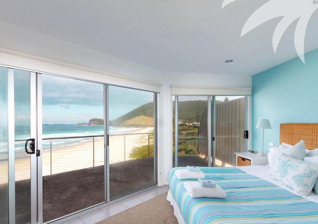 Boomerang Beach House | SeaCrest on Blueys Beach