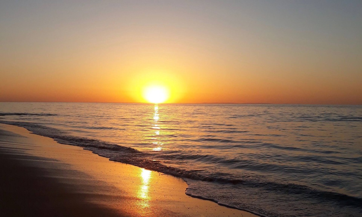 Peppermint Grove Beach House | Seaglass & Sol Coastal Retreat
