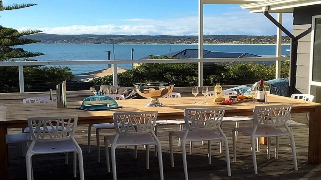 Emu Bay House | Seas The Day