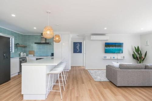 Point Vernon House | Seashells Beach House