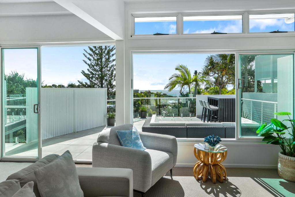 Sunrise Beach Apartment | Seashells on Sunrise, Sunrise Beach