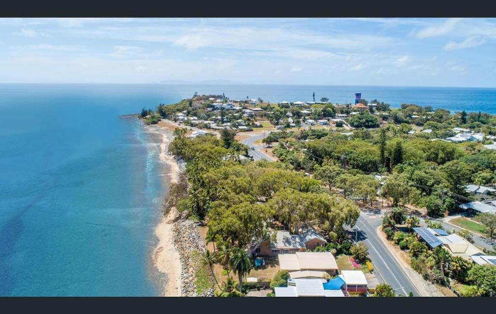Slade Point House | Seaside Breezes with Wi-fi