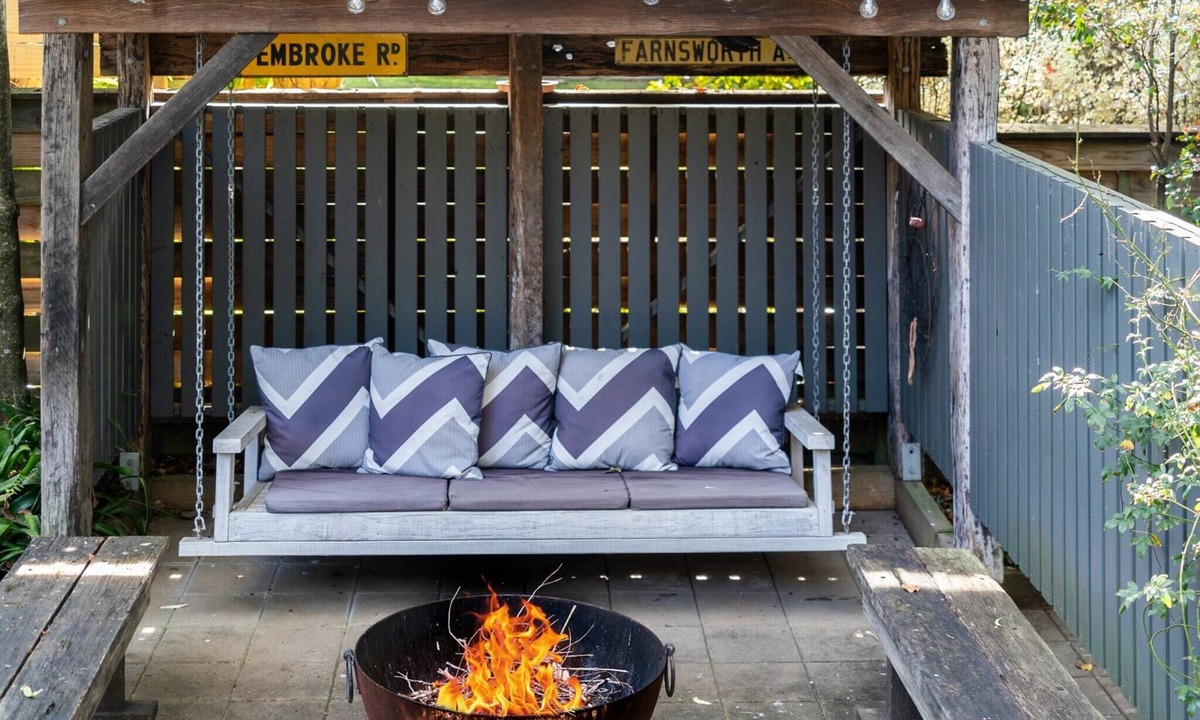 Surf Beach Apartment | Secluded 3-Bed Retreat Moments to the Beach