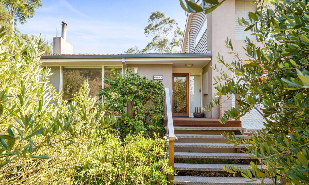 Shoreham House | Serene Private Coastal Retreat