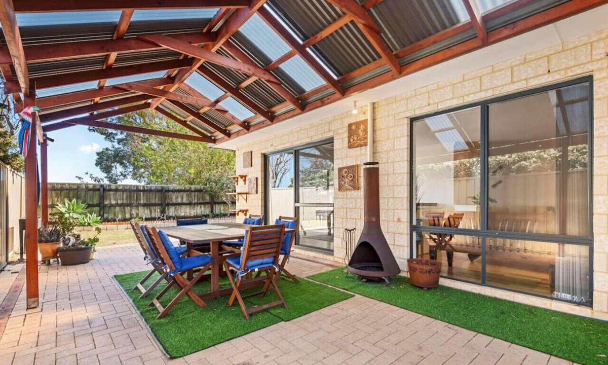 Ashby House | Serenity and Style: Your Ashby Getaway Awaits