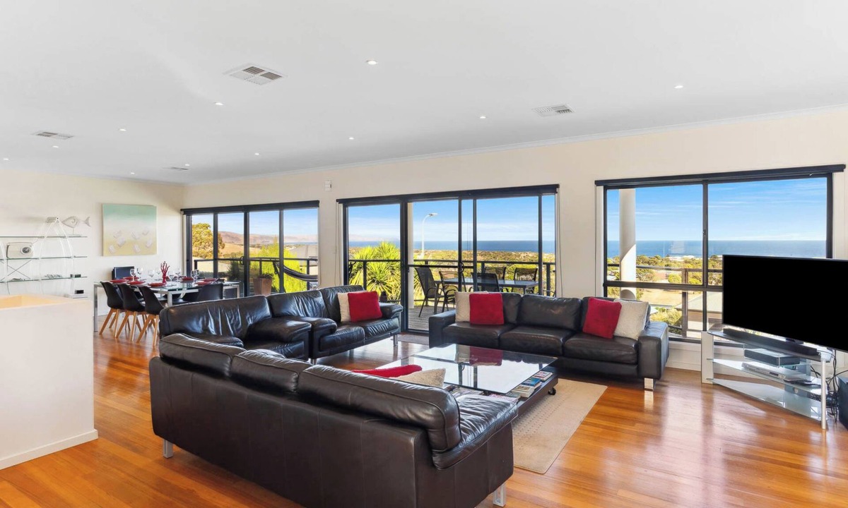 Carrickalinga House | Serenity on Stacey - Spacious Family Getaway with Coastal Views in Carrickalinga