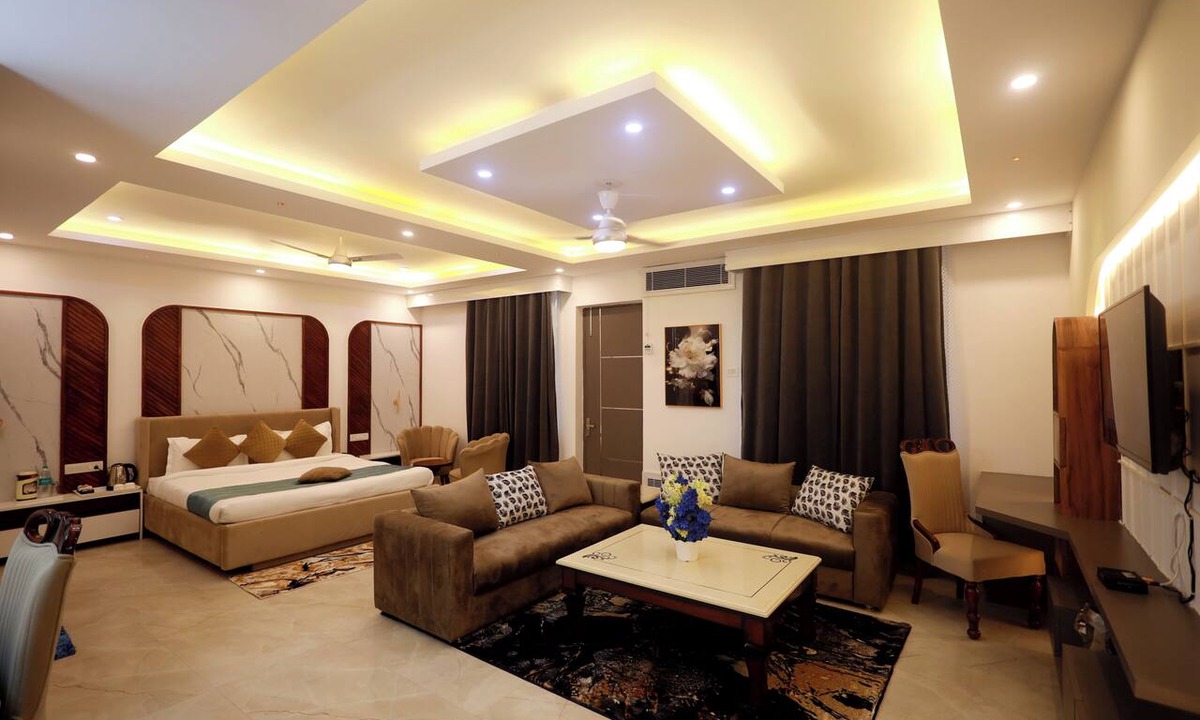 Vrindavan Hotel | Shanti Seva Dham
