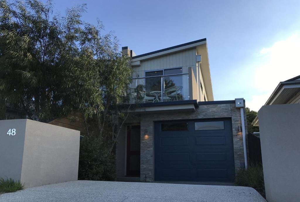 Rosebud House | Shellys Place