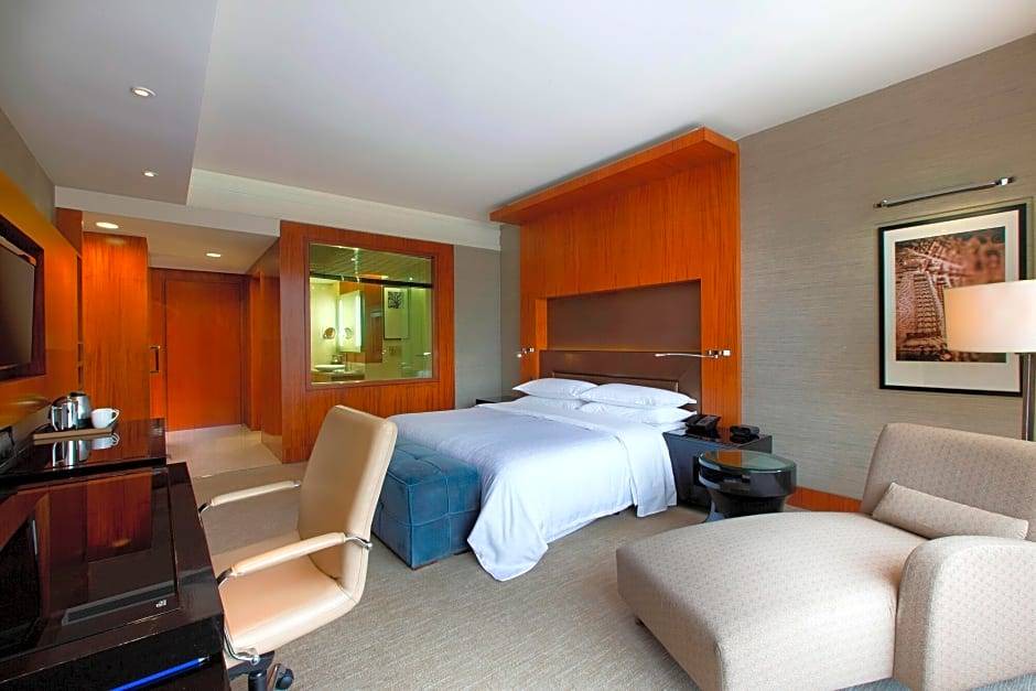 Rajajinagar Hotel | Sheraton Grand Bangalore Hotel at Brigade Gateway