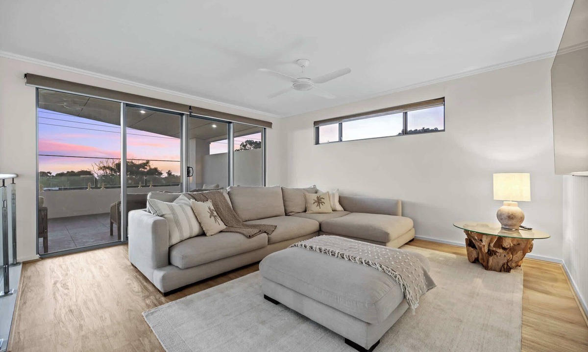 Silver Sands House | Silver Sands Sanctuary - 6BR Beachside Luxury