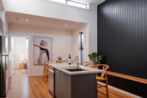 Currie Apartment | Sixty - House 2