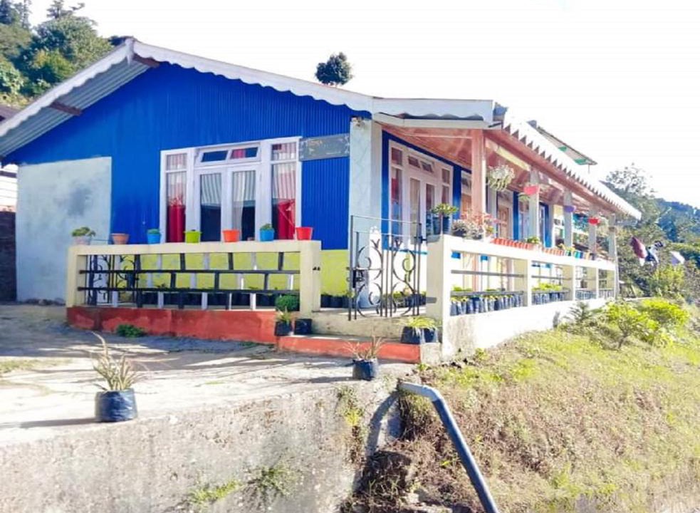 Lebong and Mineral Spring Tea Garden House | Sona Homestay by StayApart