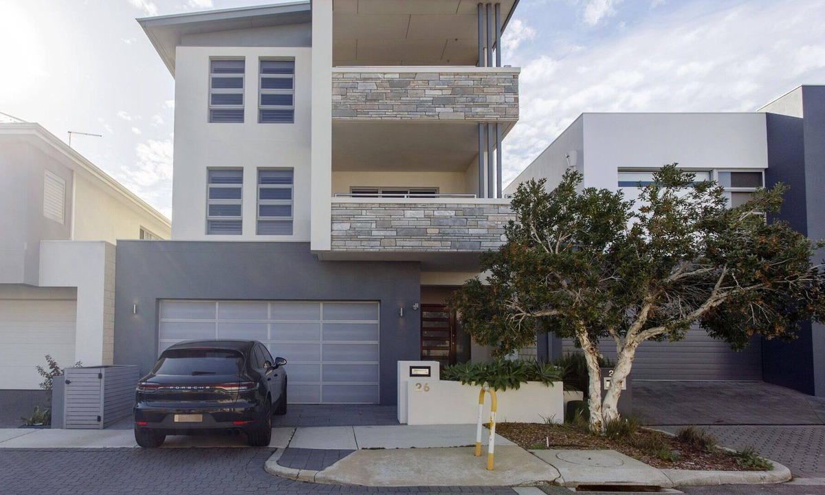 North Coogee Villa | South Beach Luxury Villa