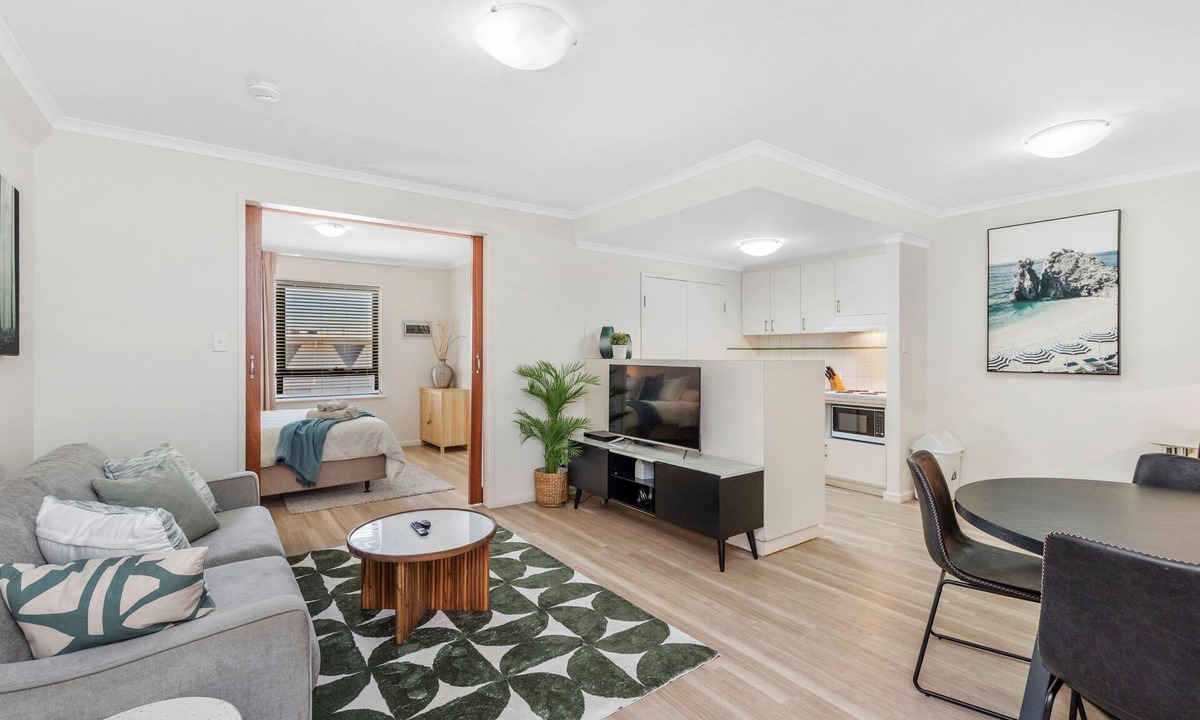 Perth Central Business District Apartment | Spacious 1bdr Fast Wi-fi Near RAC Arena