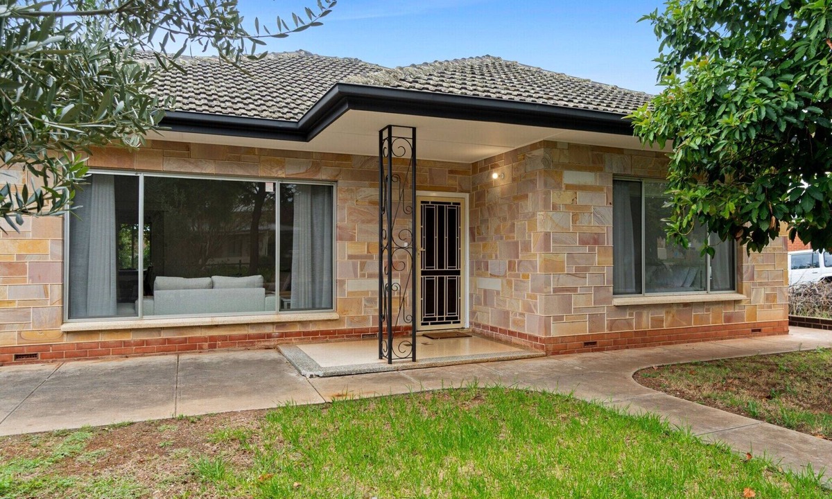 Payneham South Apartment | Spacious 3-Bed Home in Payneham South