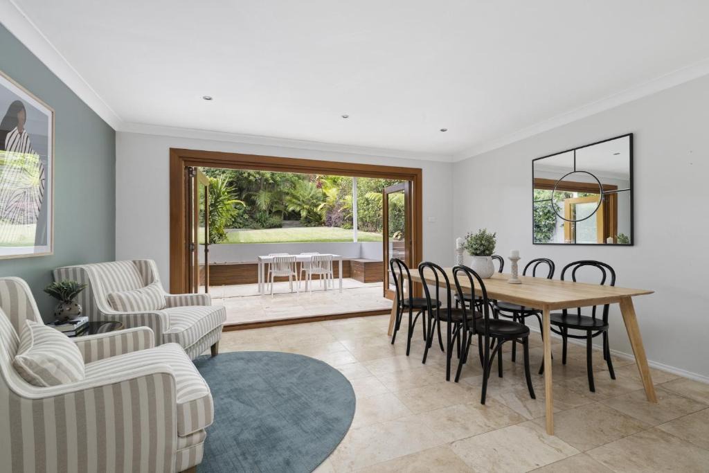 Seaforth Apartment | Spacious 3-Bed Duplex in Leafy Seaforth