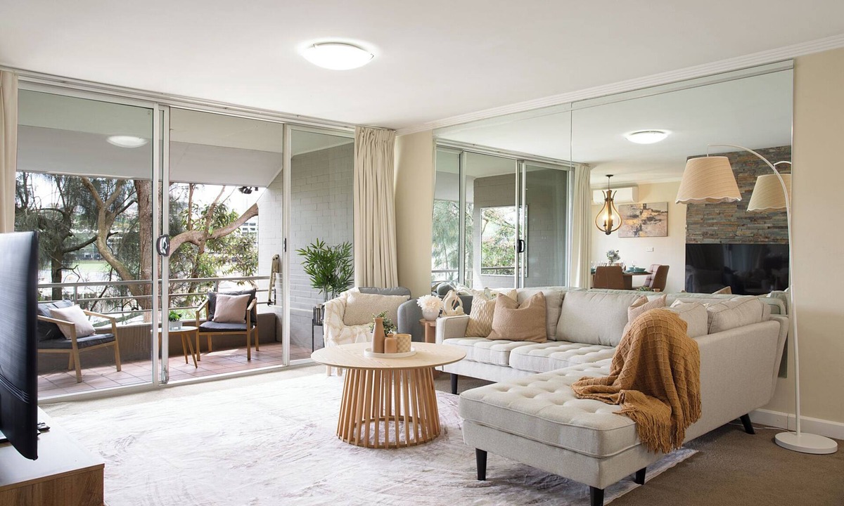 Paddington Apartment | Spacious 3BR 2-Level Unit with Private Parking, Pool, Gym