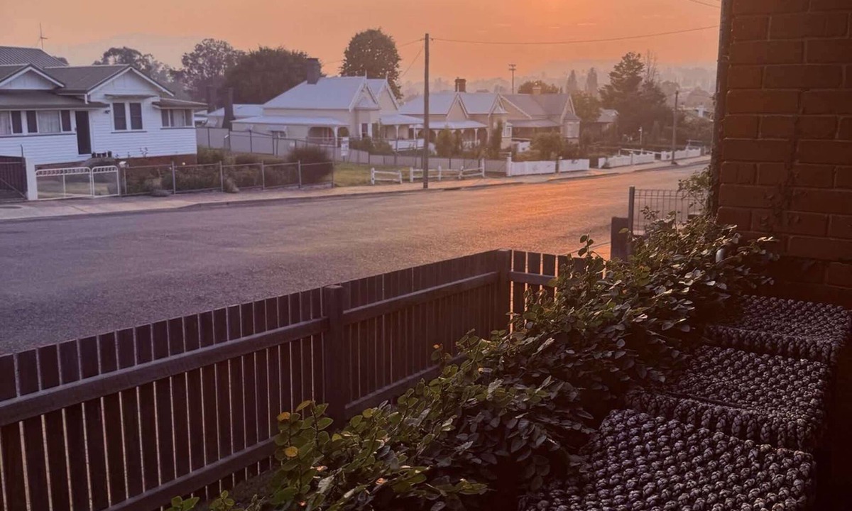 Tenterfield House | Spacious 4-Bed Home in Central Tenterfield