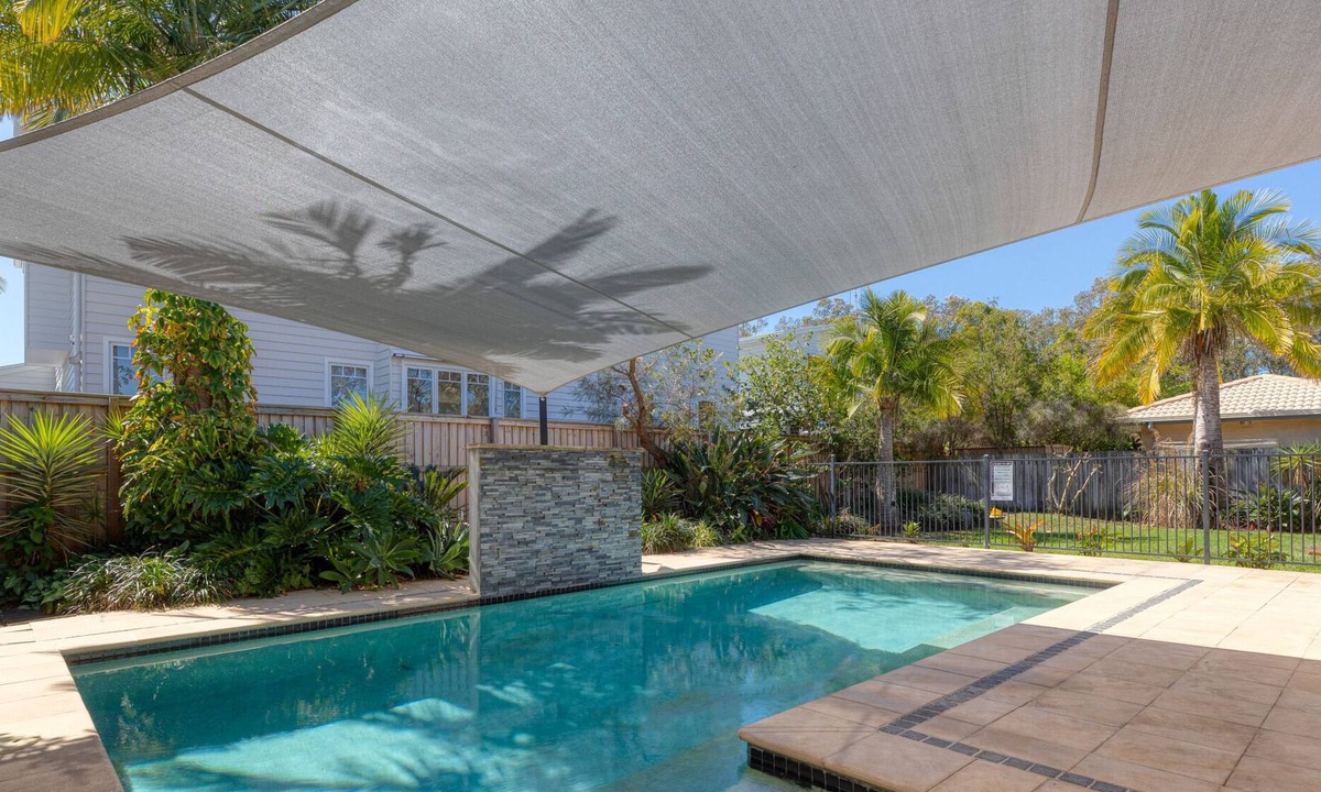 Mudjimba House | Spacious 4-Bed Home with Pool and Veranda