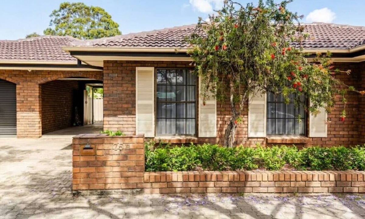 Unley House | Spacious Unley Home | Fast WiFi & Free Parking