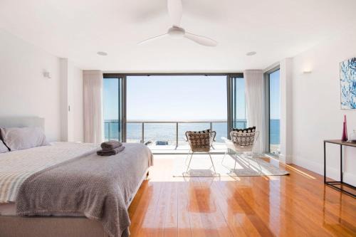 Seacliff House | Spectacular Panoramic Oceanview House in Seacliff