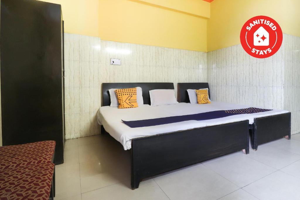 Charbagh Hotel | SPOT ON 61307 Hotel Geet Palace