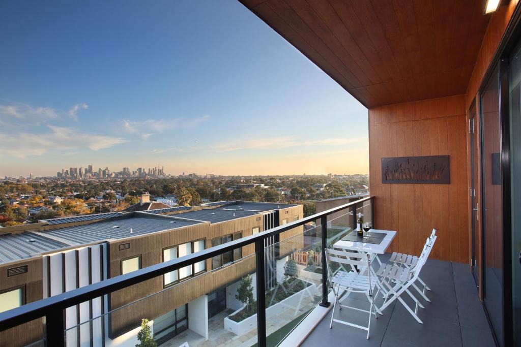 Northcote Apartment | StayCentral - Northcote Hill Penthouse