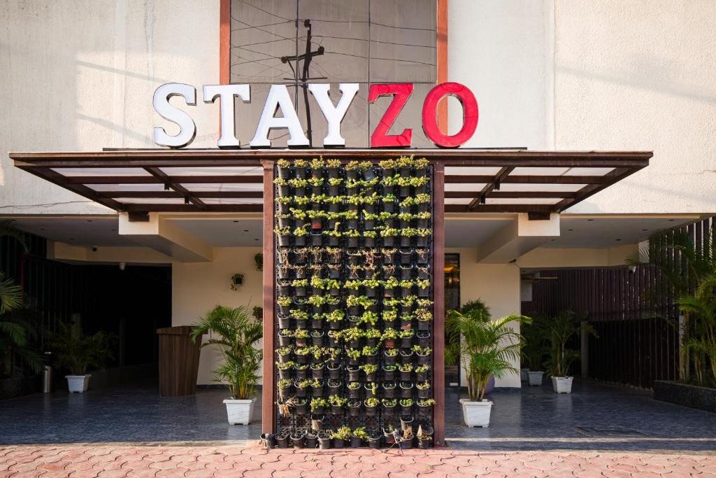Indore Hotel | Stayzo Indore