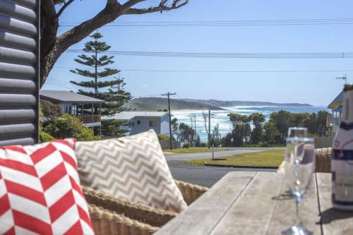 Dolphin Point House | Stunning Views - beach cottage with ocean vistas