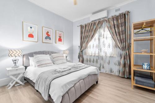 Maylands House | Stylish Three Bedroom Unit Close to CBD