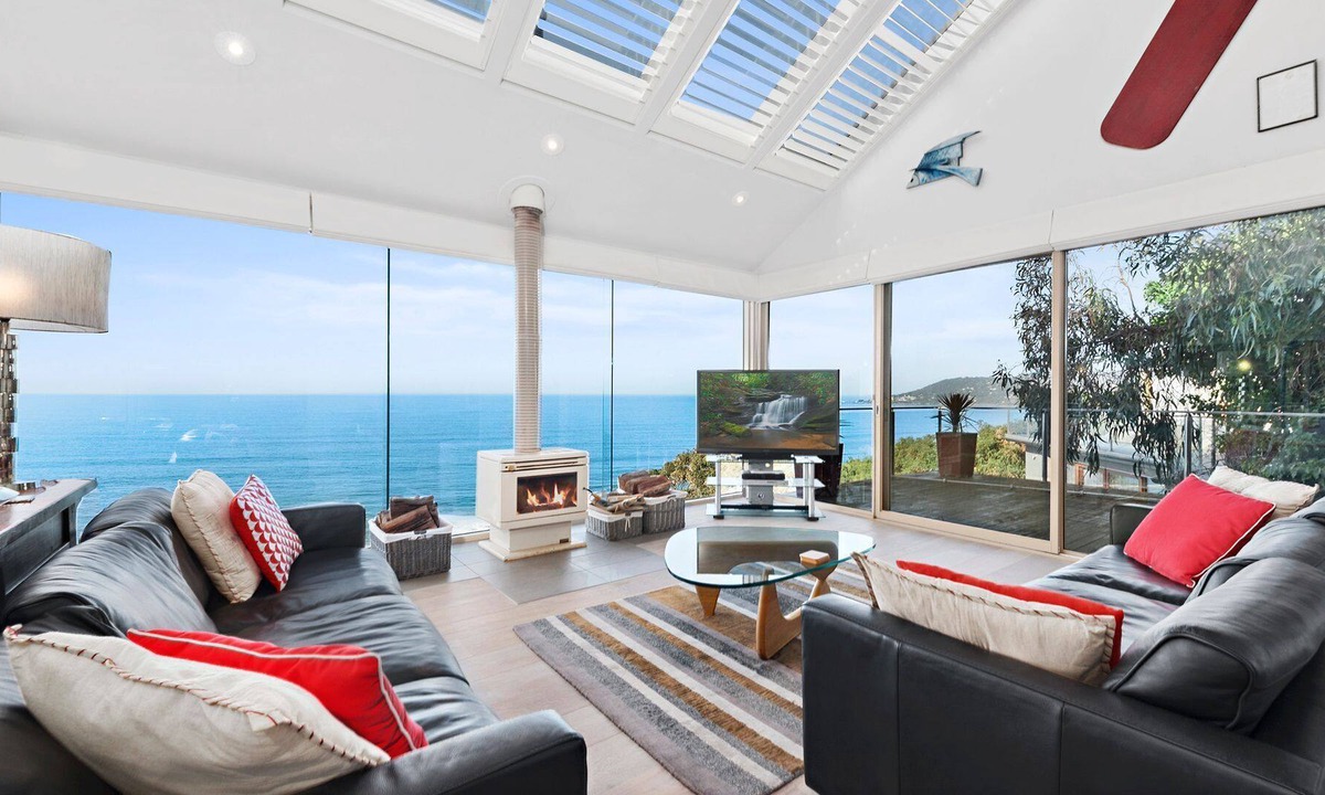 Lorne House | Summerhills - Breath taking views