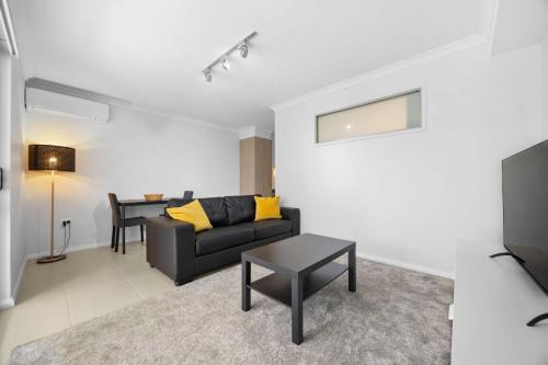 Rockingham Apartment | Sun Sand & Style Cozy 2BR Coastal Retreat in Rockingham