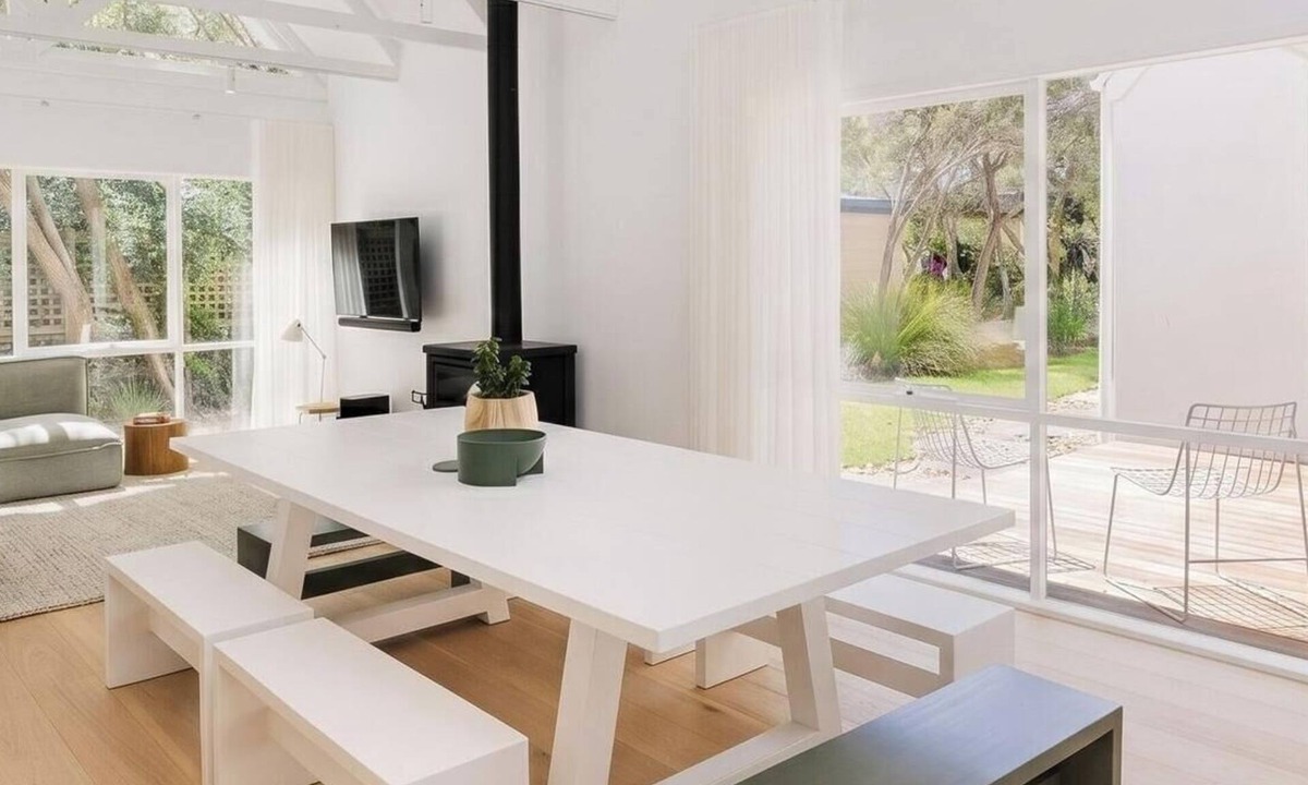 Merricks Beach House | Sunbather - Merricks Beach