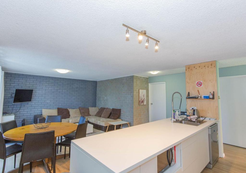 Jindabyne Apartment | Sunrise 19