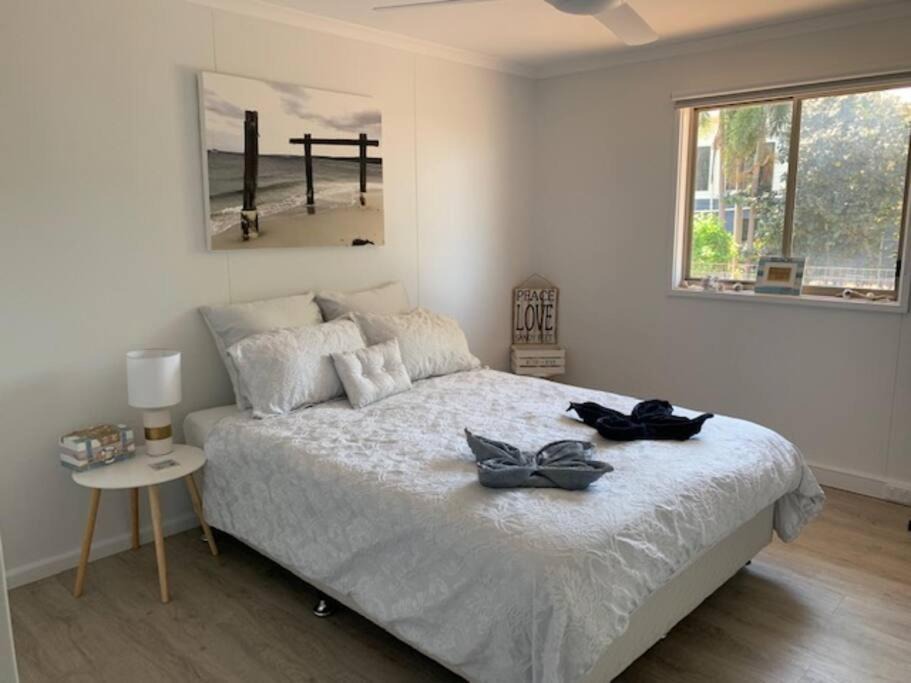 Dundee Beach House | Sunset Beach House