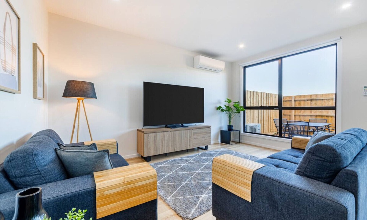Mount Duneed House | Surfcoast Stunner Brand New Townhouse