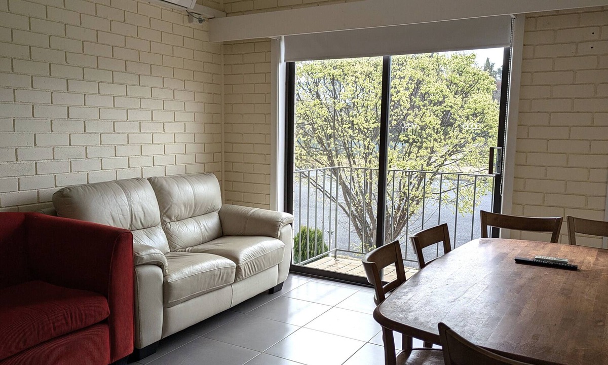 Cooma Hotel | Swiss Motel