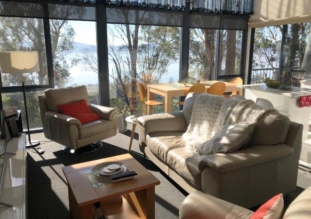 Grindelwald Apartment | Tamar River Apartments