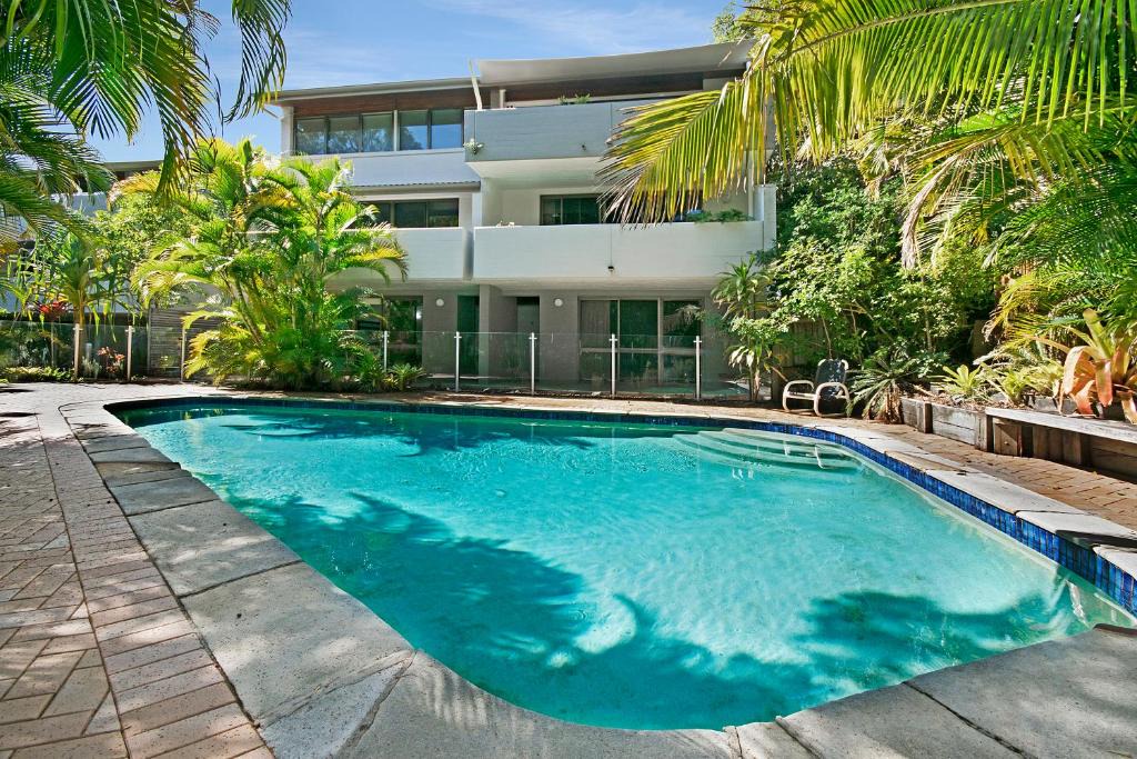 Noosa Heads Apartment | Tea Trees