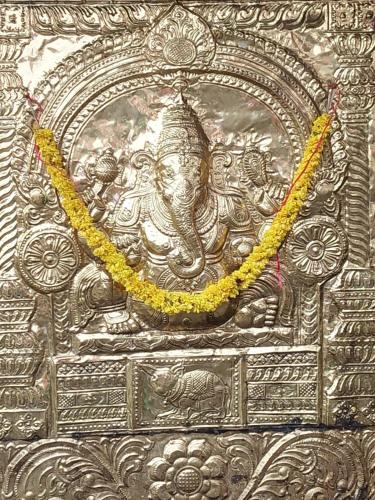 Kanchipuram House | Temple View Guest House Non AC and No Car Parking Near Kamatchi Amman Temple