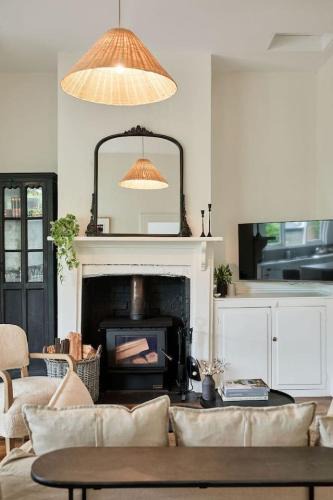 Launceston CBD House | The Cottage